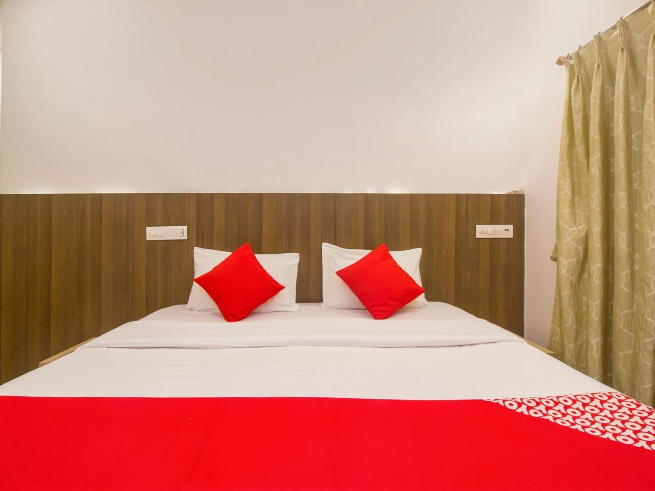 פאנבל Oyo Flagship 19825 Hotel Panchratna מראה חיצוני תמונה