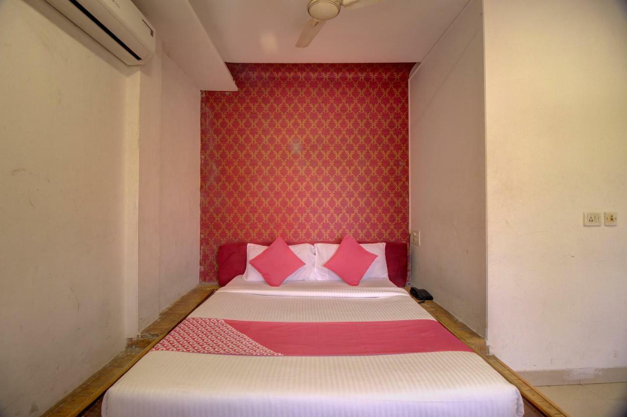 פאנבל Oyo Flagship 19825 Hotel Panchratna מראה חיצוני תמונה