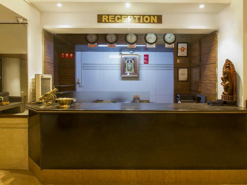 פאנבל Oyo Flagship 19825 Hotel Panchratna מראה חיצוני תמונה